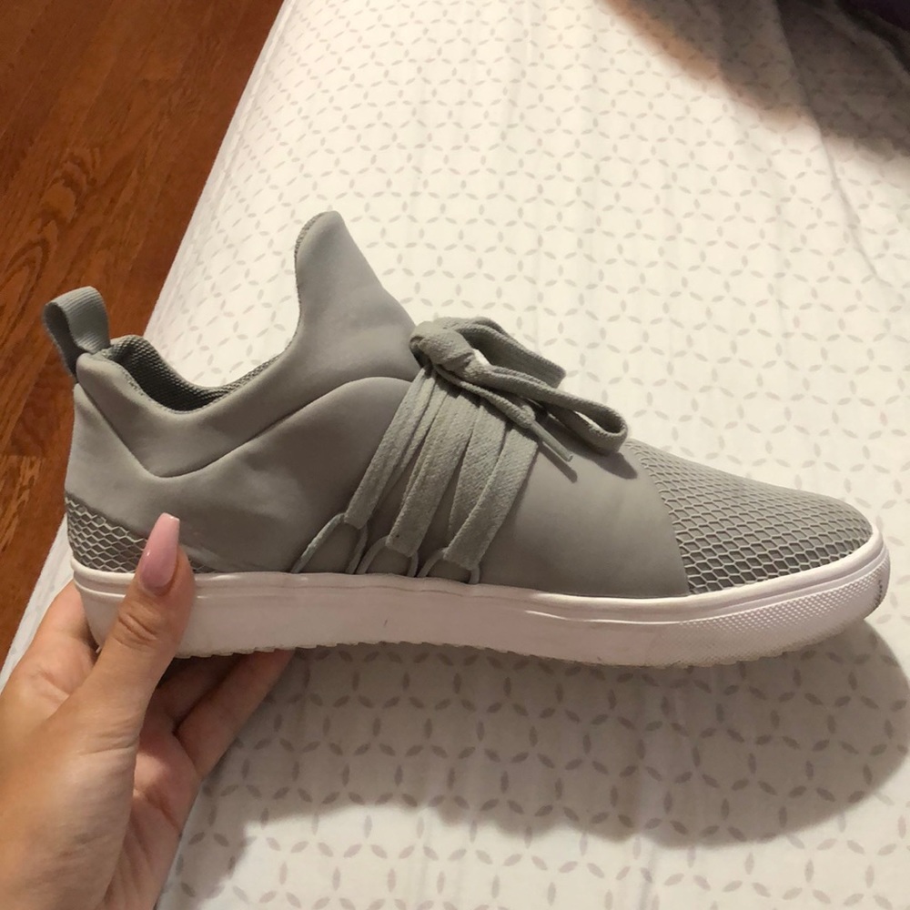 Steve Madden sneakers